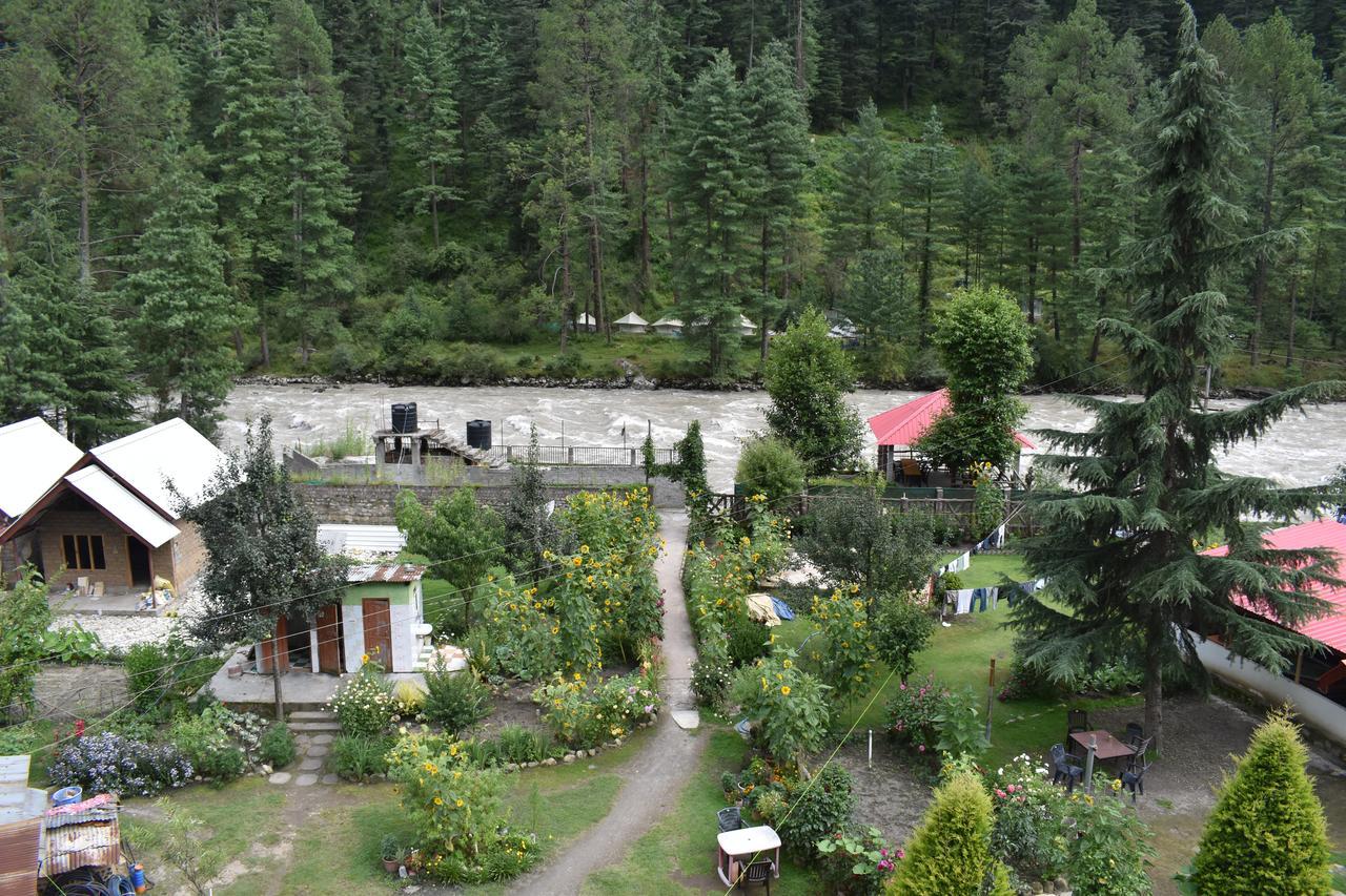 White House Kasol Hotel Kültér fotó