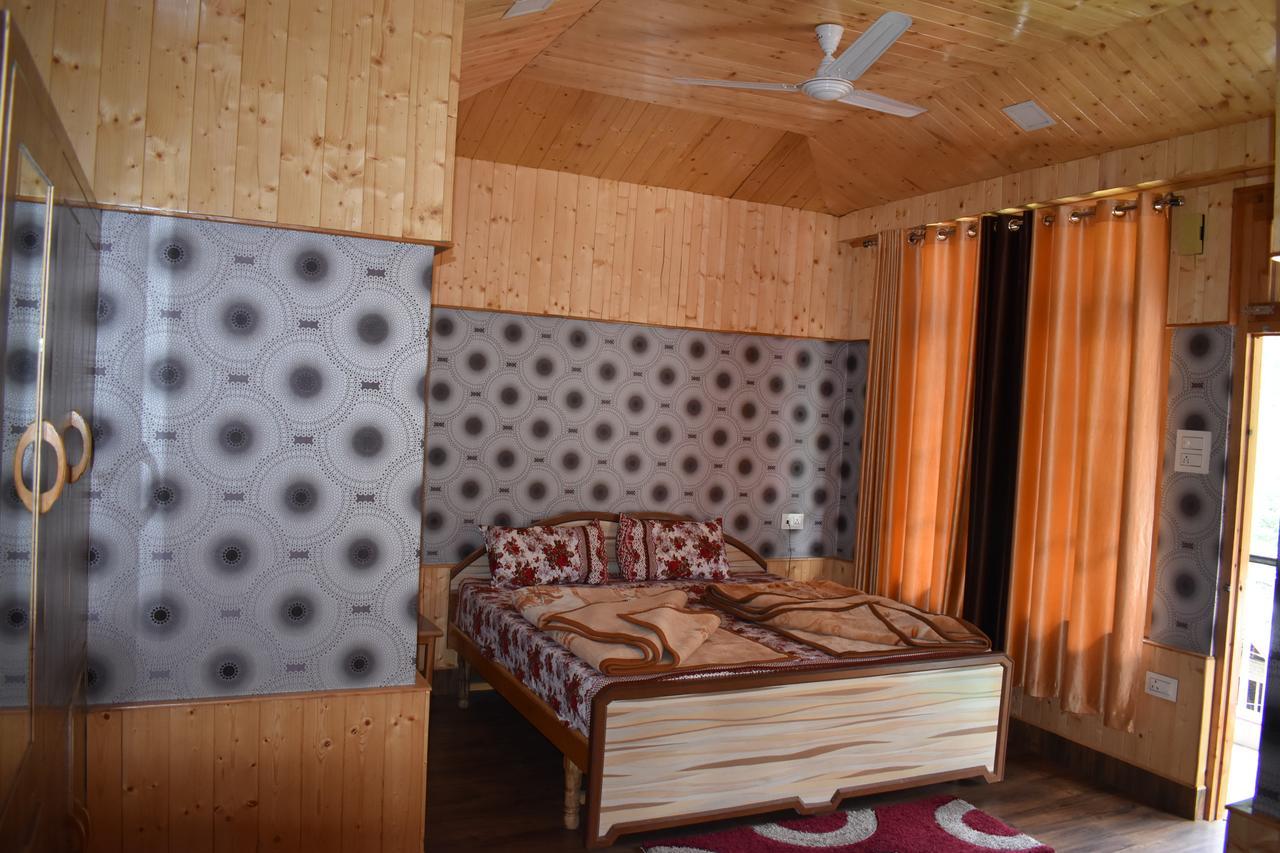 White House Kasol Hotel Kültér fotó